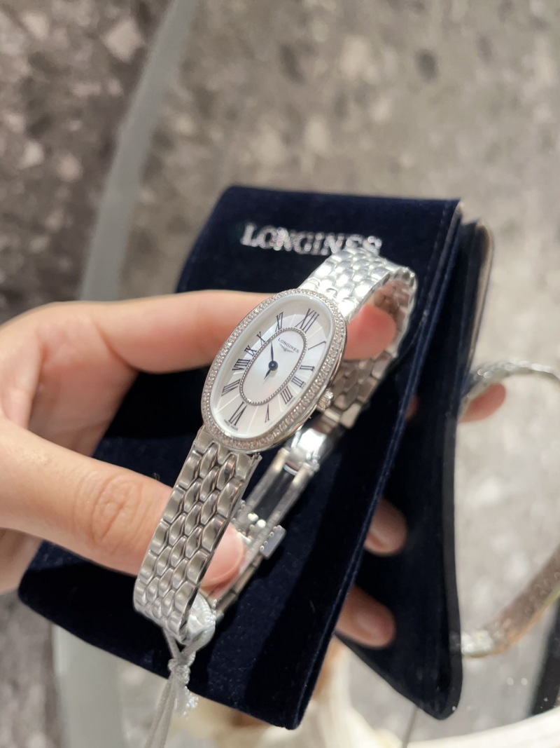 LONGINES